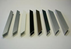 ホワイト　線入り　10mm×1860mm　100本（7mmパネル専用)